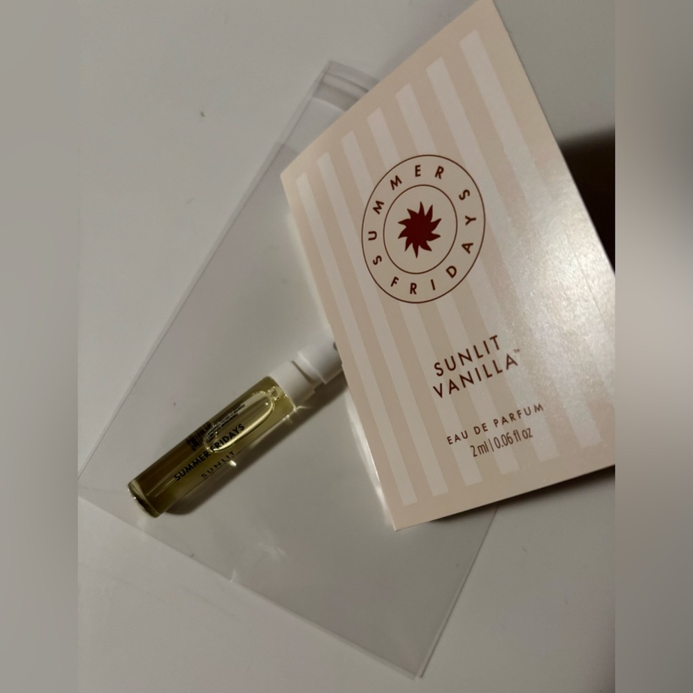 NWT Summer Fridays Sunlit Vanilla Sample Vial
